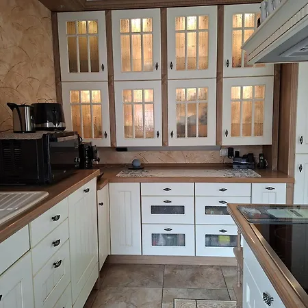 Homestay Wohlfuehlsoase - Haus Mit Kueche & Garten