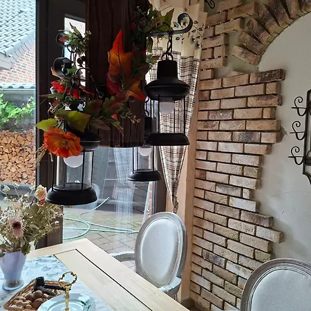 Homestay Wohlfuehlsoase - Haus Mit Kueche & Garten Rhede (North Rhine-Westphalia)