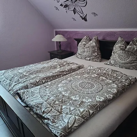 Homestay Wohlfuehlsoase - Haus Mit Kueche & Garten